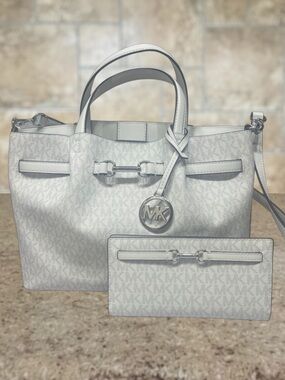 Michael Kors Carson Satchel & Wallet Set Optic White MK Signature Logo